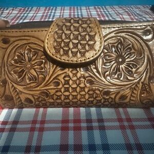 Elegant Brown Floral Embossed Women's Wallet